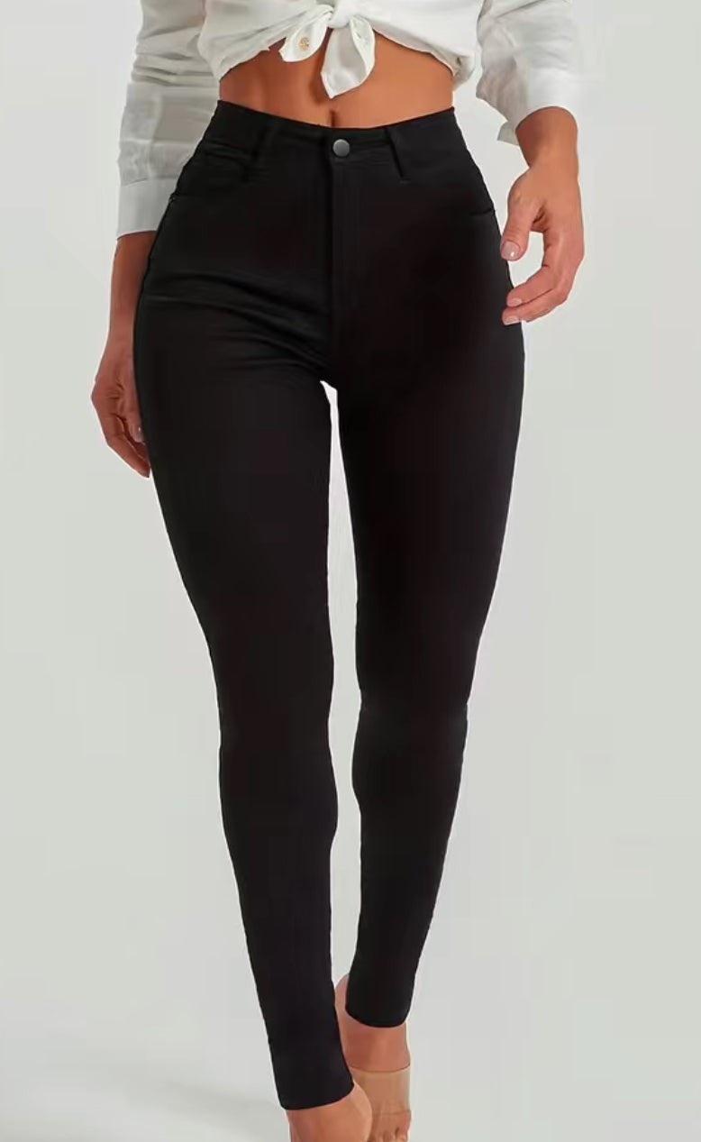 Black Skinny Jeans